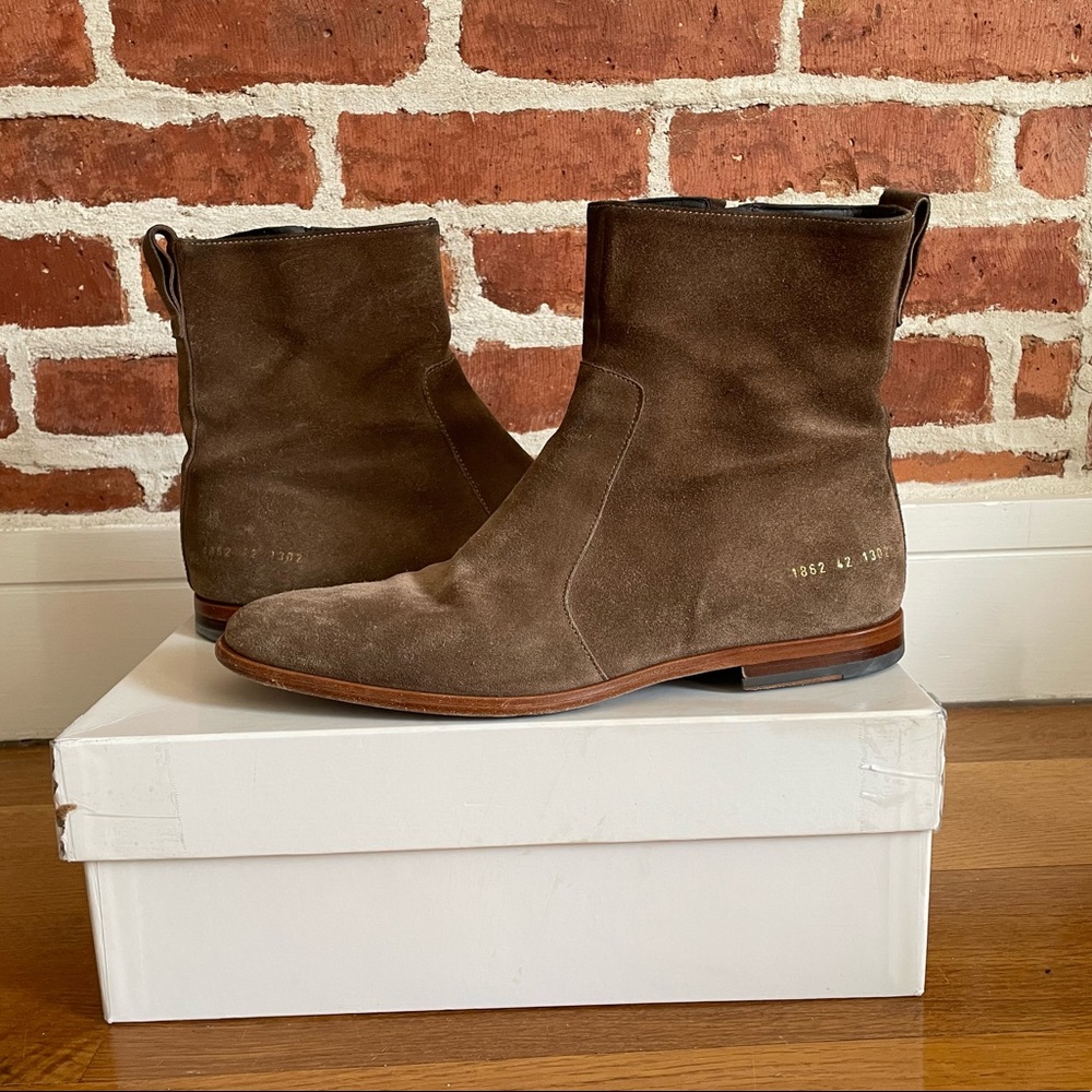 Common Projects Suede Chelsea Boot, Beige, Size 9.5